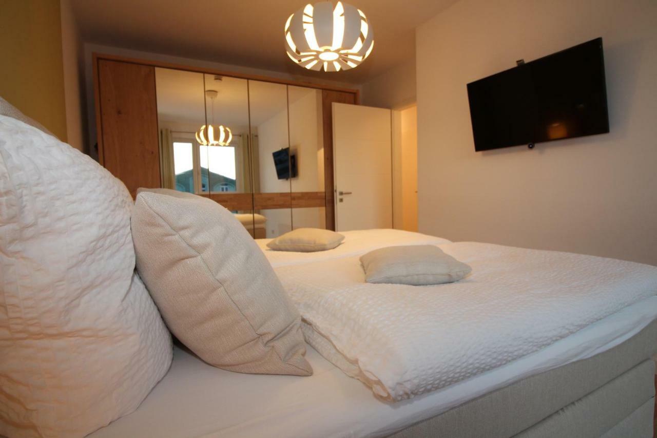 Wohnen Am Yachthafen W45 Apartment Cuxhaven Bagian luar foto